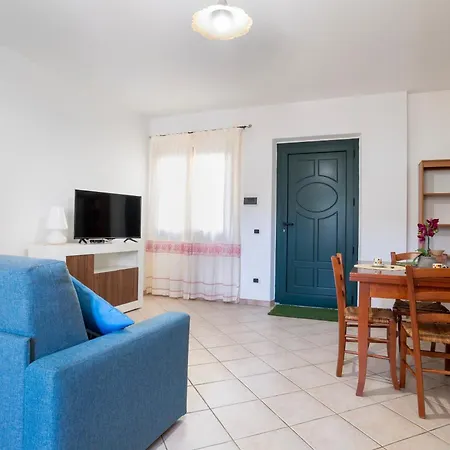 Olbia Central Apartment אולביה