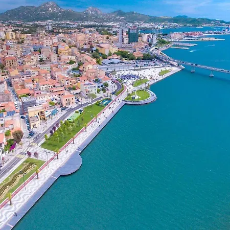 Olbia Central Apartment Appartement
